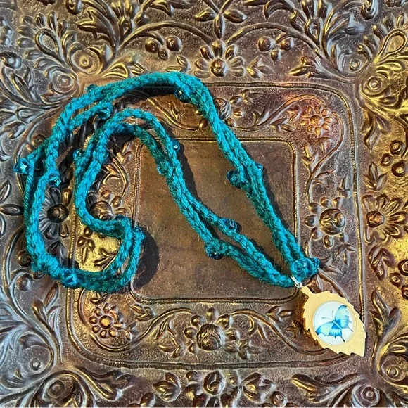 Handmade Crochet Beaded Butterfly Pendant Necklace Cottagecore - Picture 9 of 13